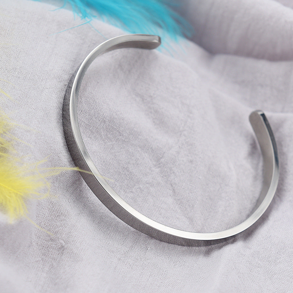 Damen Armreif mit römischen Ziffern und zeitlosem Design Shop Nory