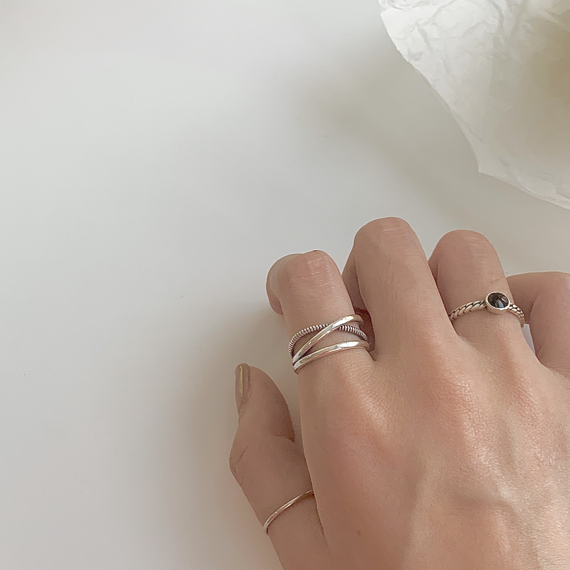 Damen eleganter und schicker Silberring mit Herz-Anhänger Shop Nory