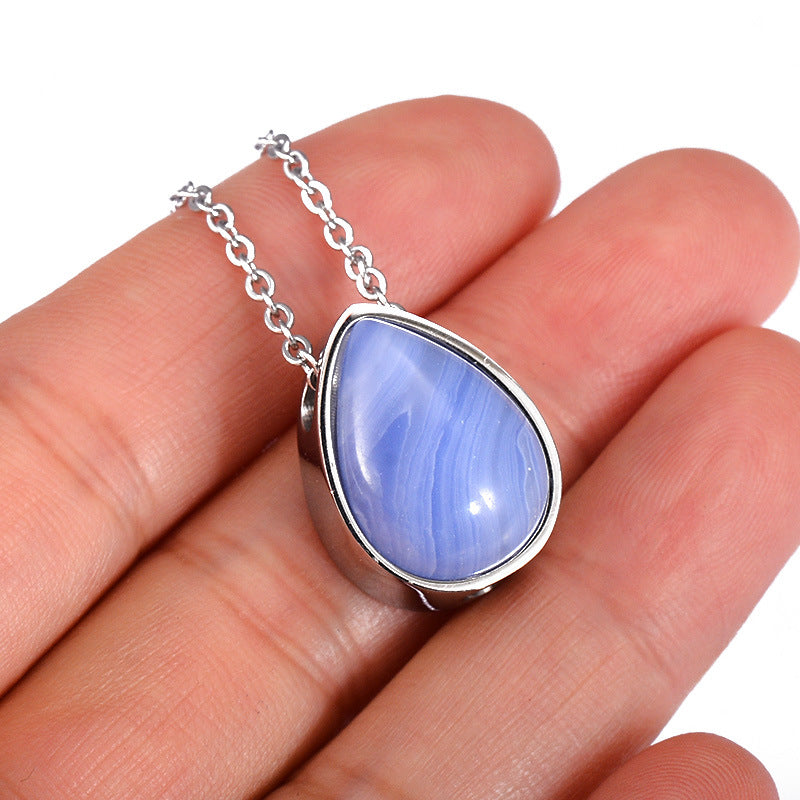 Damen Halskette mit tropfenförmigem Kristallanhänger aus hochwertigem Silber Shop Nory