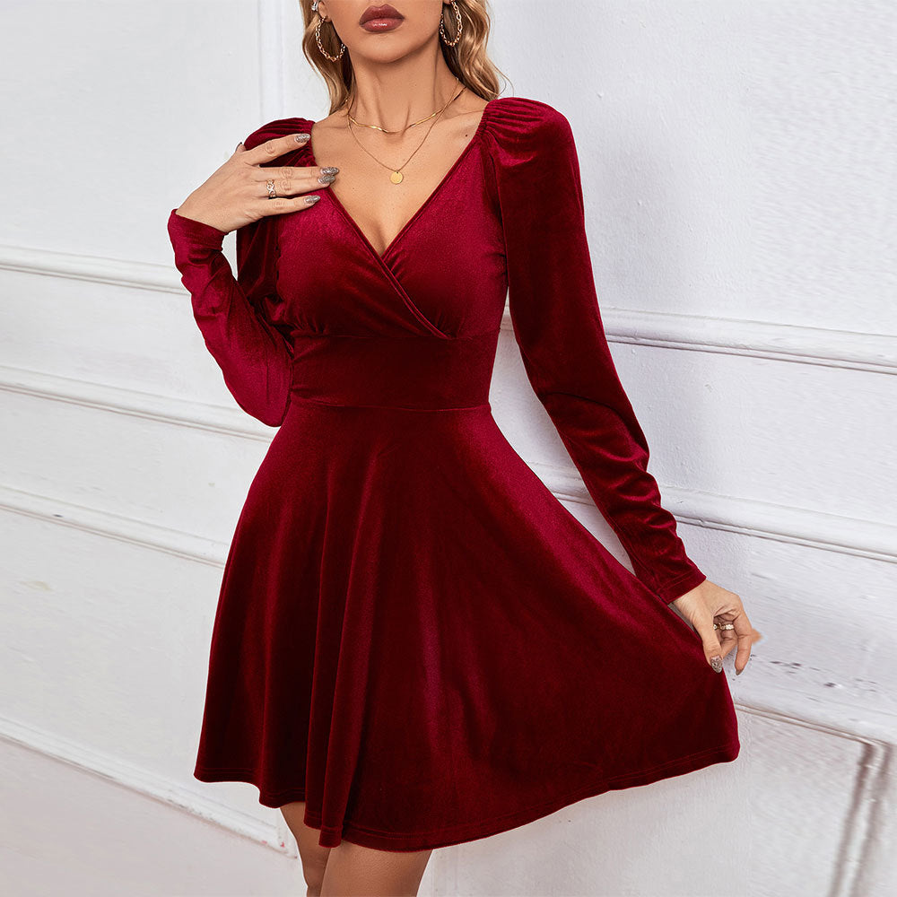 Damen figurbetontes Samt‑Skaterkleid mit Wickel‑V‑Ausschnitt, gerafften Schultern und taillierter Schößchen‑Silhouette Shop Nory