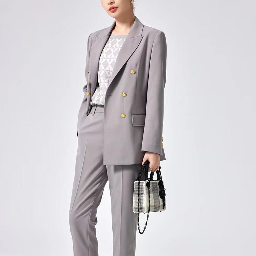 Damen Doppelreihiger Tailoring-Blazer mit Goldknöpfen und figurformenden Abnähern Shop Nory