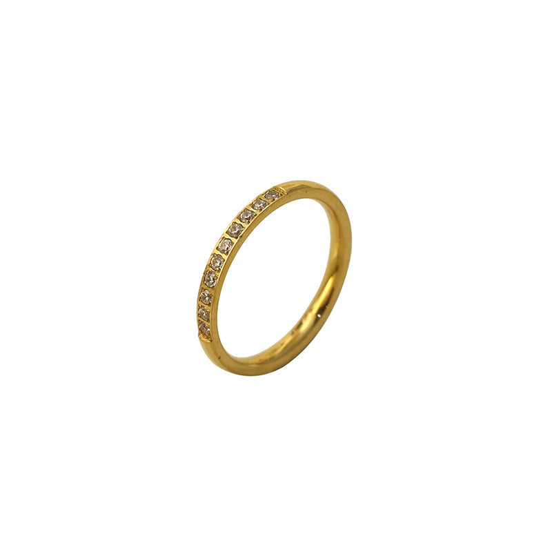 Damen zart geprägter Ring mit funkelnden Akzenten Shop Nory