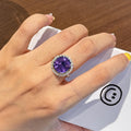 Damen Funkelnder Ring mit ovalem Amethyst und Zirkonia-Besatz Shop Nory