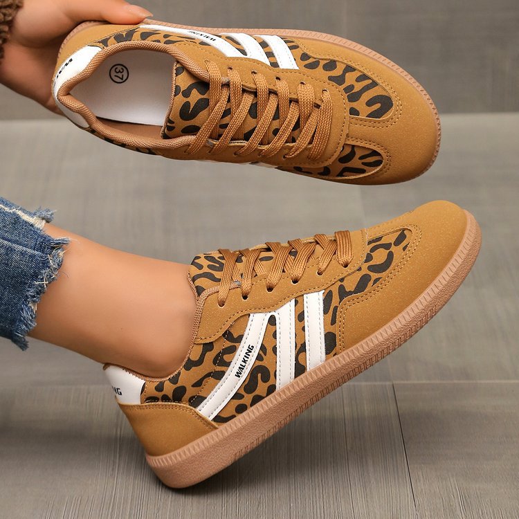 Damen Retro-Sneaker mit Gummisohle, leichtem Textilfutter und Komfortfußbett Shop Nory