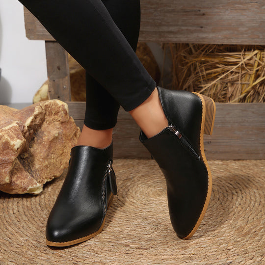 Damen Kurze Ankle-Boots mit seitlichem Reißverschluss und gestapeltem Blockabsatz Shop Nory