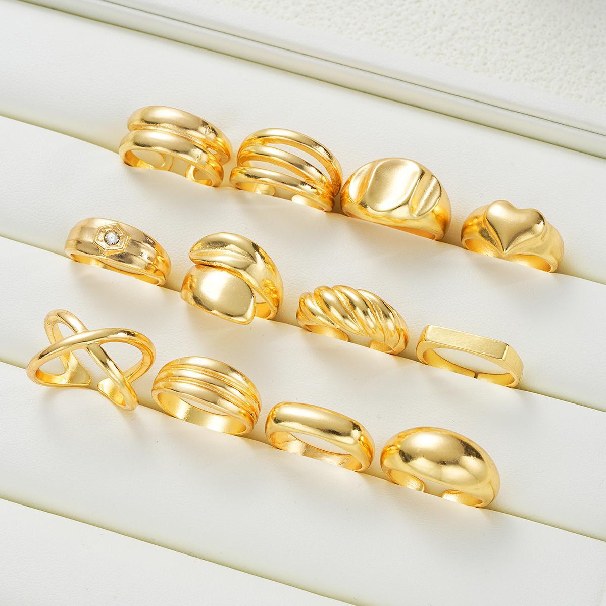 Damen Ring-Set aus künstlerischen und modernen Designs Shop Nory