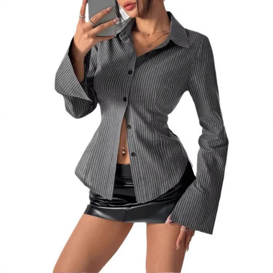 Damen Taillierte Nadelstreifen-Bluse mit ausgestellten Manschetten Shop Nory