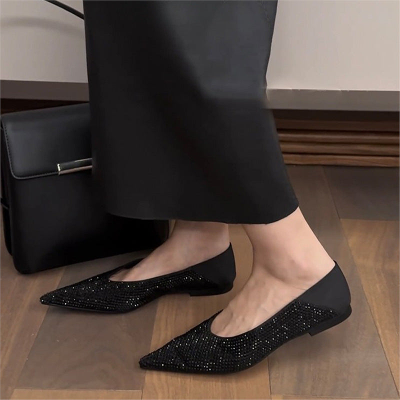 Damen Elegante spitz zulaufende Slipper mit Kristallbesatz und gepolstertem Komfortfußbett Shop Nory