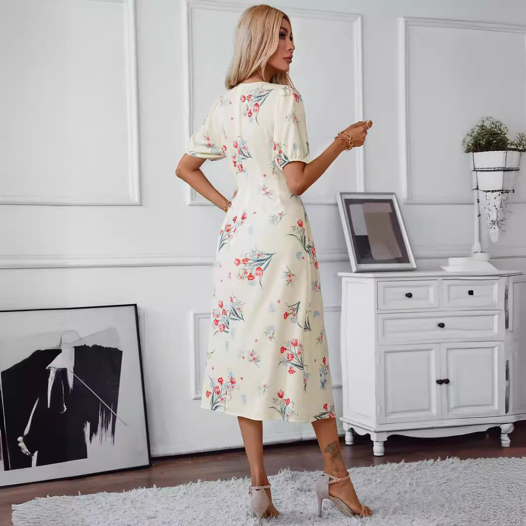 Damen Midikleid mit floralem Print, taillierter Silhouette und Puffärmeln Shop Nory