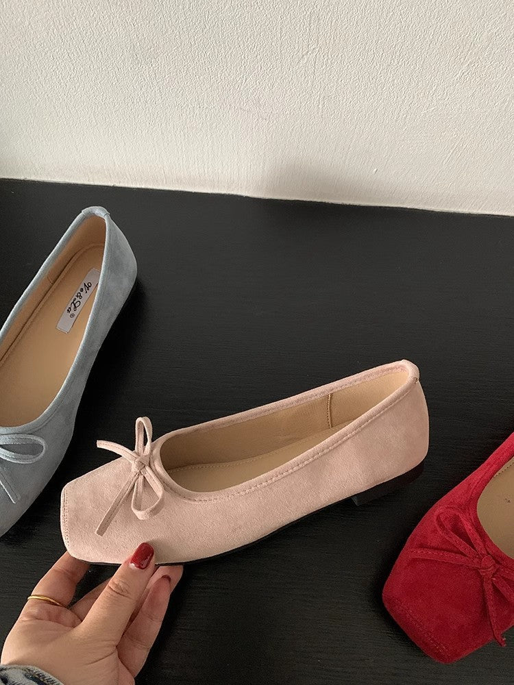 Damen Ballerinas aus hochwertigem Wildleder mit filigranem Schleifendetail