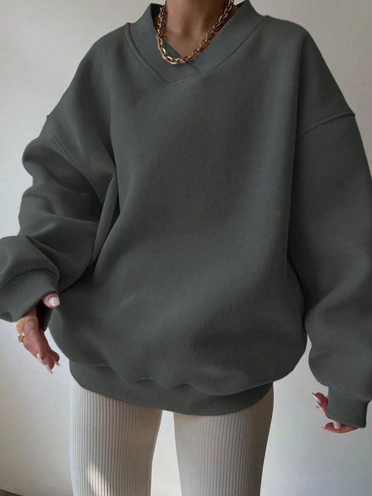 Damen Oversized V-Ausschnitt Sweatshirt mit verstärktem Rippkragen und extraweitem Cut Shop Nory