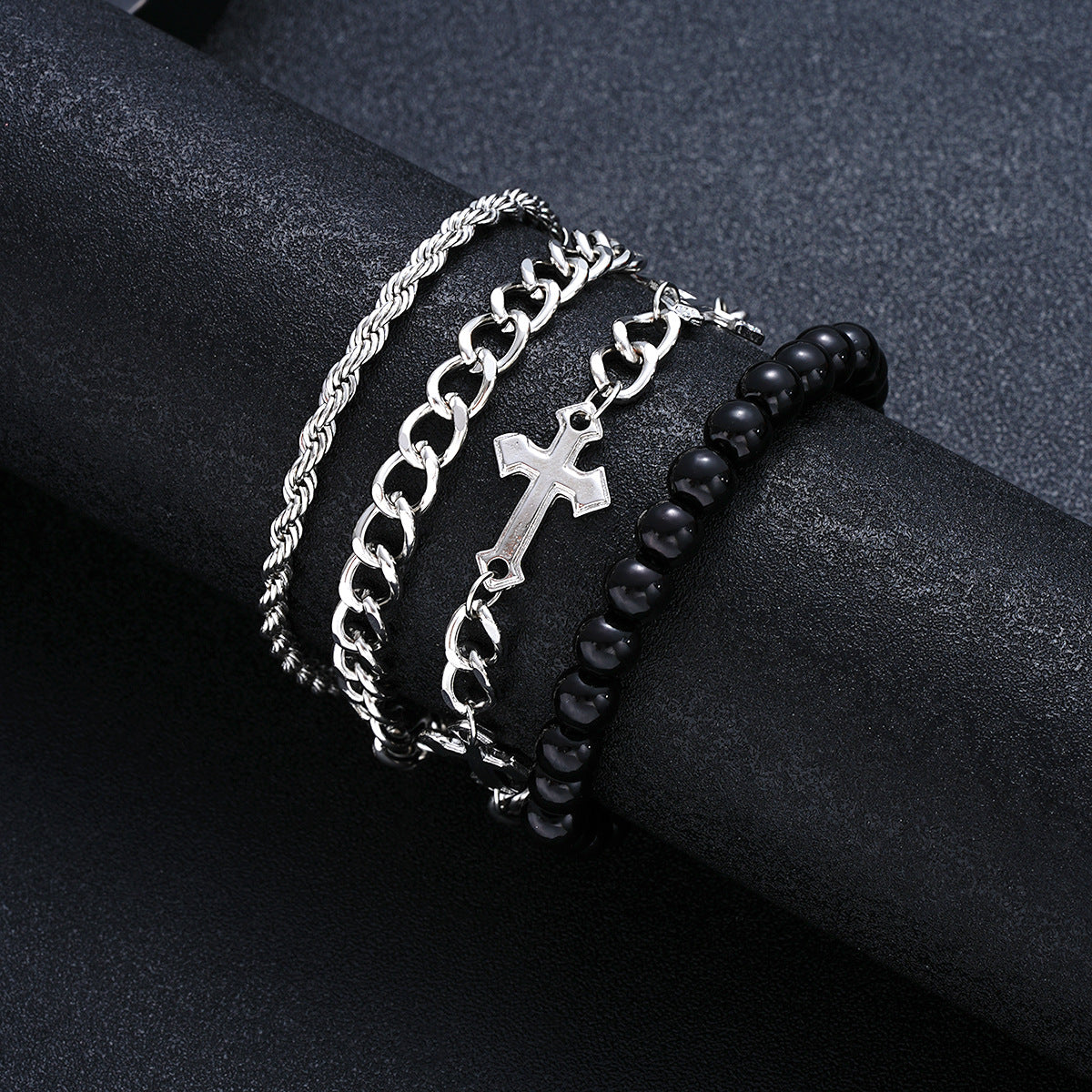 Herren Armband-Set mit stilvollen Perlen und Kreuzmotiven Shop Nory