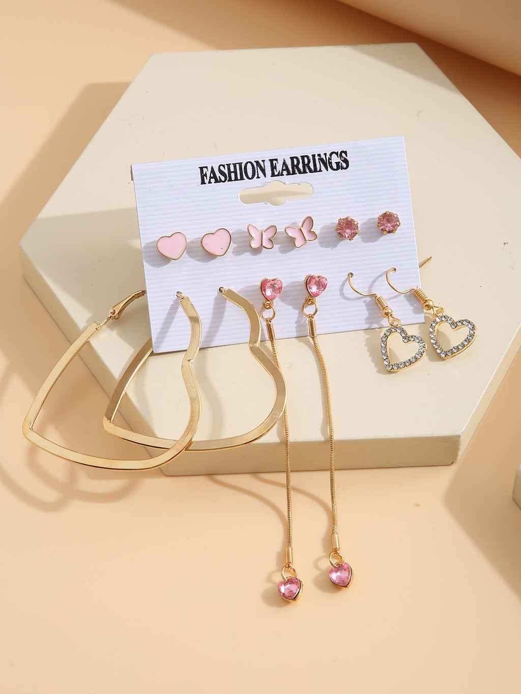 Damen Ohrringe Set mit eleganten herzförmigen Anhängern und funkelnden Kristallen Shop Nory