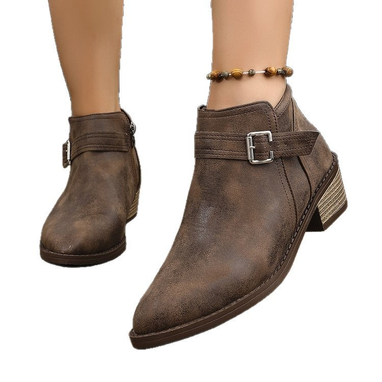 Damen Kurzschaft‑Ankle‑Boots mit seitlichem Reißverschluss, Zier­schnalle und geflochtener Keil‑Optik Shop Nory