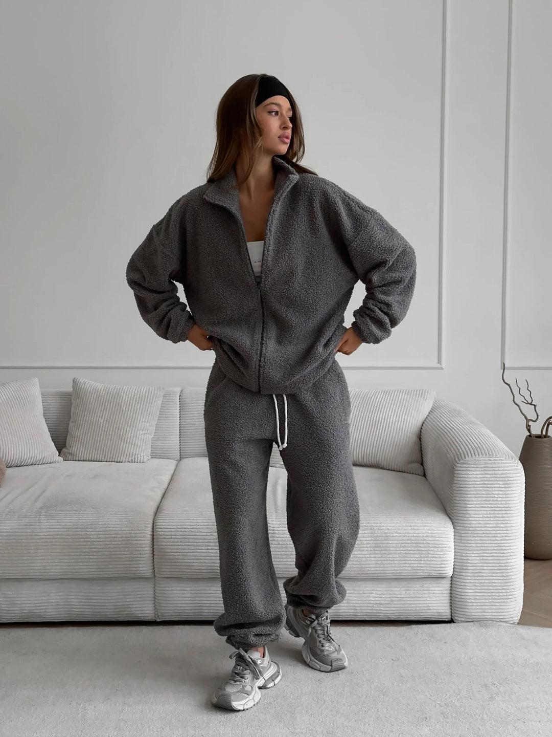Damen oversized Teddy-Fleece Hausanzug mit Reißverschlussjacke und Jogginghose Shop Nory