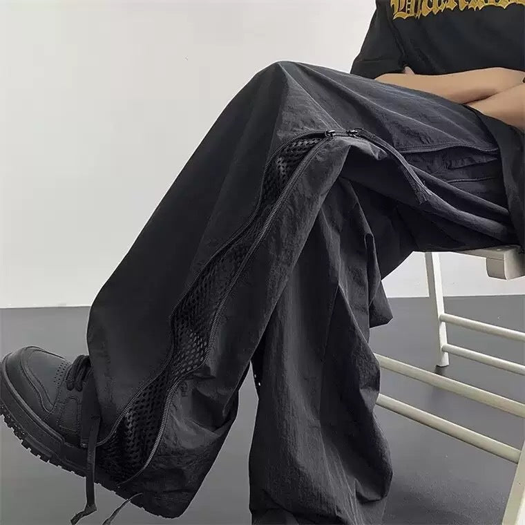 Herren lässige Cargo-Hose mit atmungsaktiven Netzdetails und funktionalen Reißverschlüssen