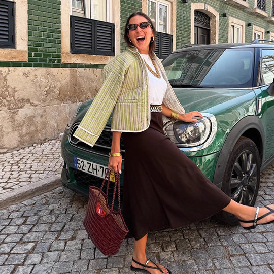 Damen Kurz gesteppte Streifenjacke im Boxy‑Cut mit Rundkragen und aufgesetzten Taschen Shop Nory