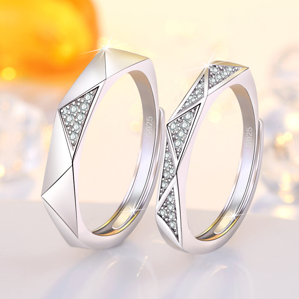 Damenring mit modernem geometrischem Design und funkelnden Zirkonia Shop Nory