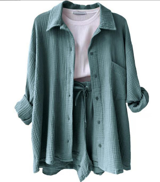 Damen lässiges Oversize-Hemd mit kurzem Schnitt und praktischen Taschen