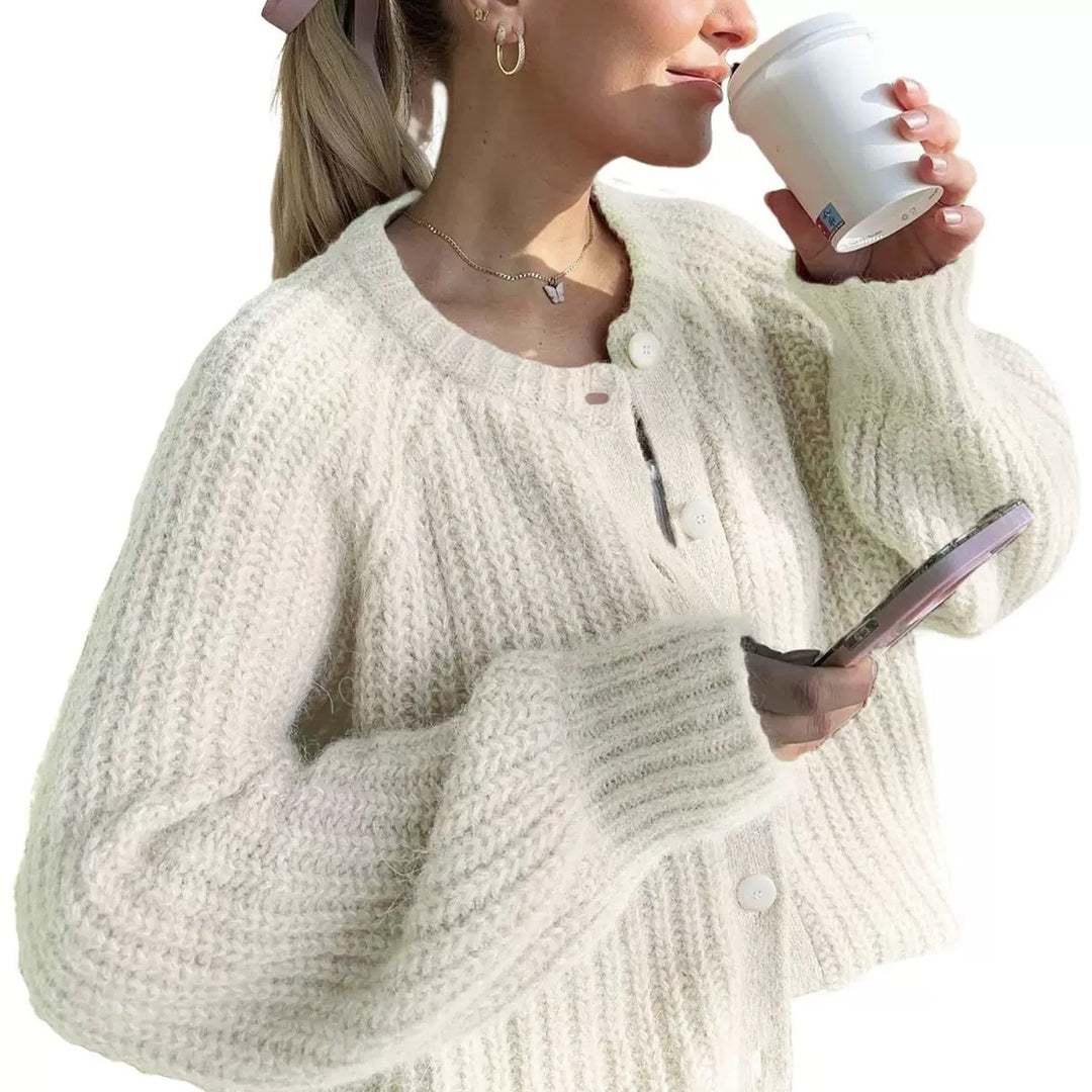Damen Oversize Mohair-Effekt Strickjacke mit Rippenstruktur und Rundhalsausschnitt Shop Nory