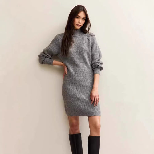 Damen Strickkleid in taillierter Silhouette mit Stehkragen und Raglanärmeln Shop Nory