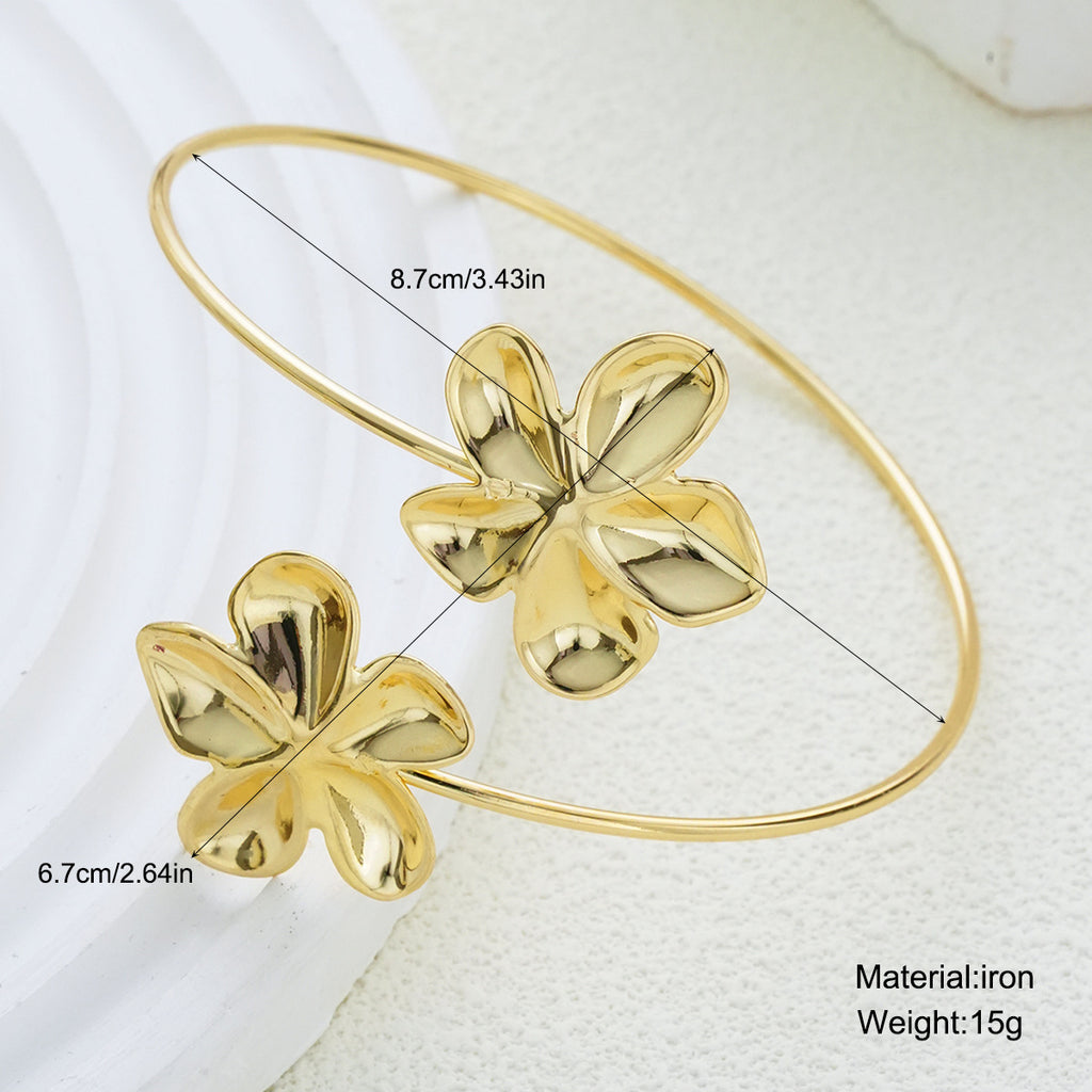 Damen Armreif mit floralem Design Shop Nory