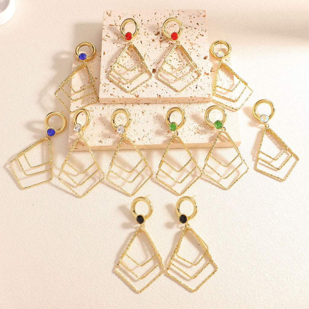 Damen Ohrringe mit luxuriösem, geometrischem Design Shop Nory
