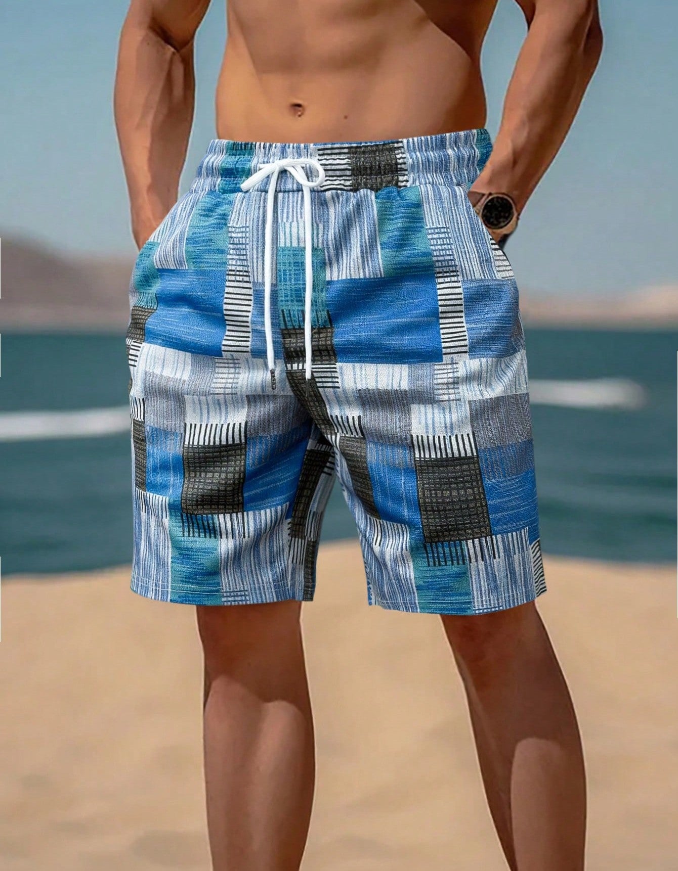 Herren stylische Bade-Shorts mit modernem Graphikmuster