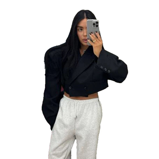 Damen Cropped-Boxy Kurzblazer mit kastiger Silhouette und überlangen Ärmeln Shop Nory