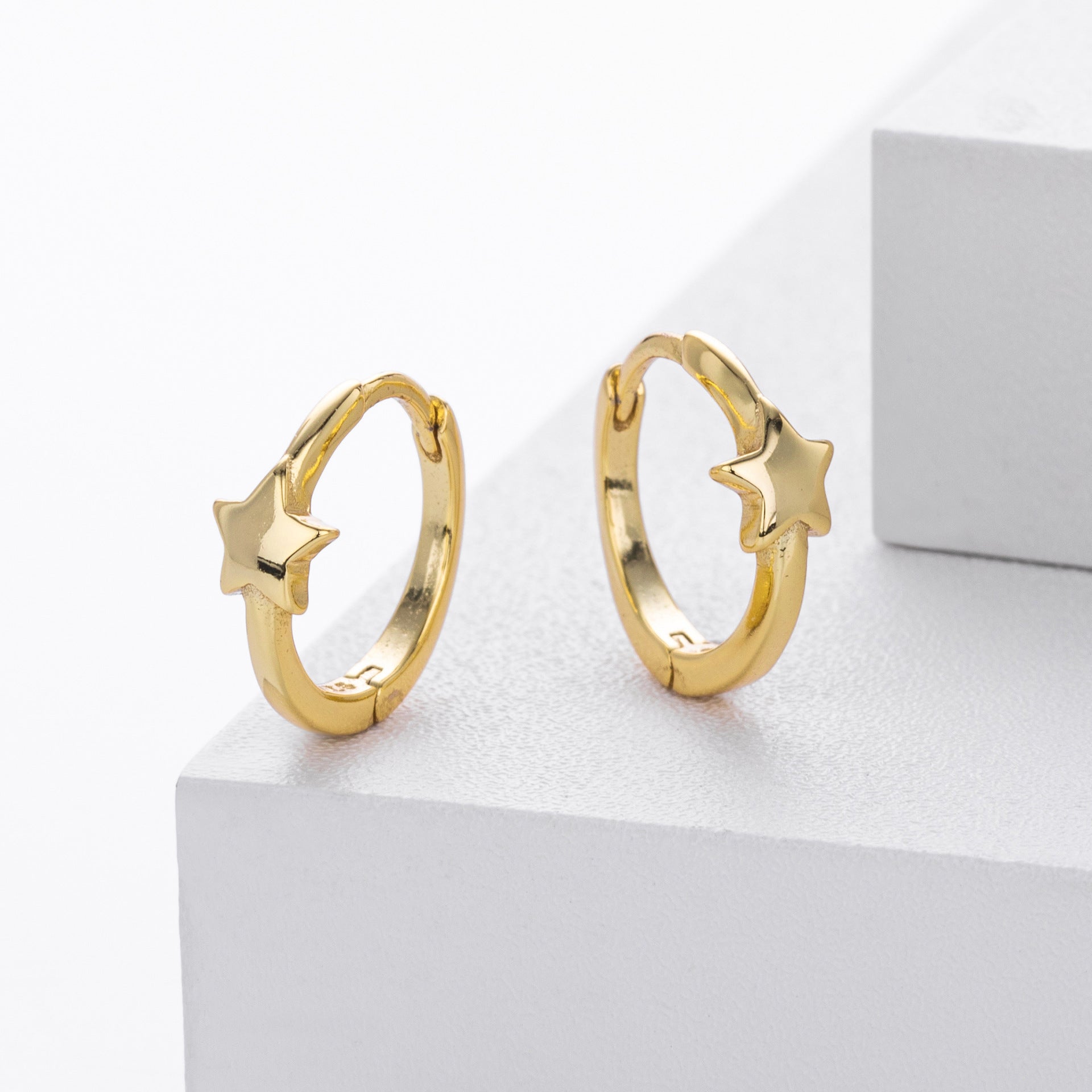 Damen Ohrhänger mit funkelndem Sternanhänger aus 925 Sterling Silber Shop Nory