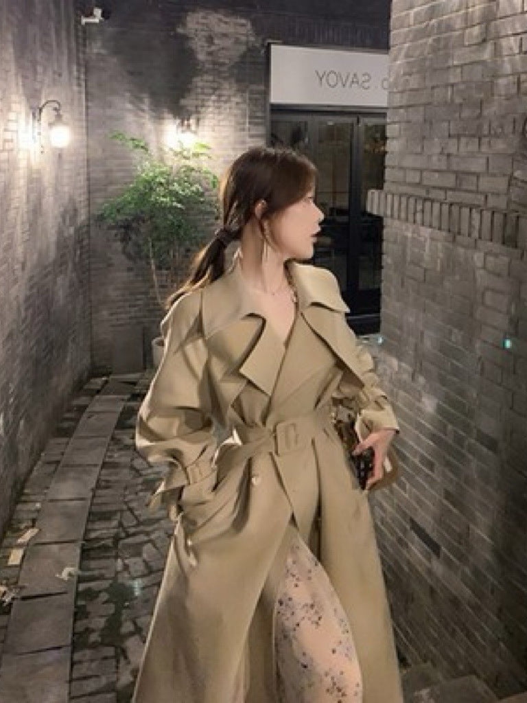 Damen Kastenförmiger Midilanger Trenchcoat mit weichem Fall und verstellbaren Manschetten Shop Nory