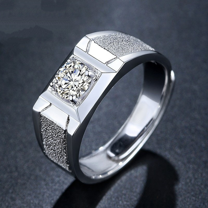 Herrenring mit quadratischem Zirkonia und strukturiertem Design Shop Nory