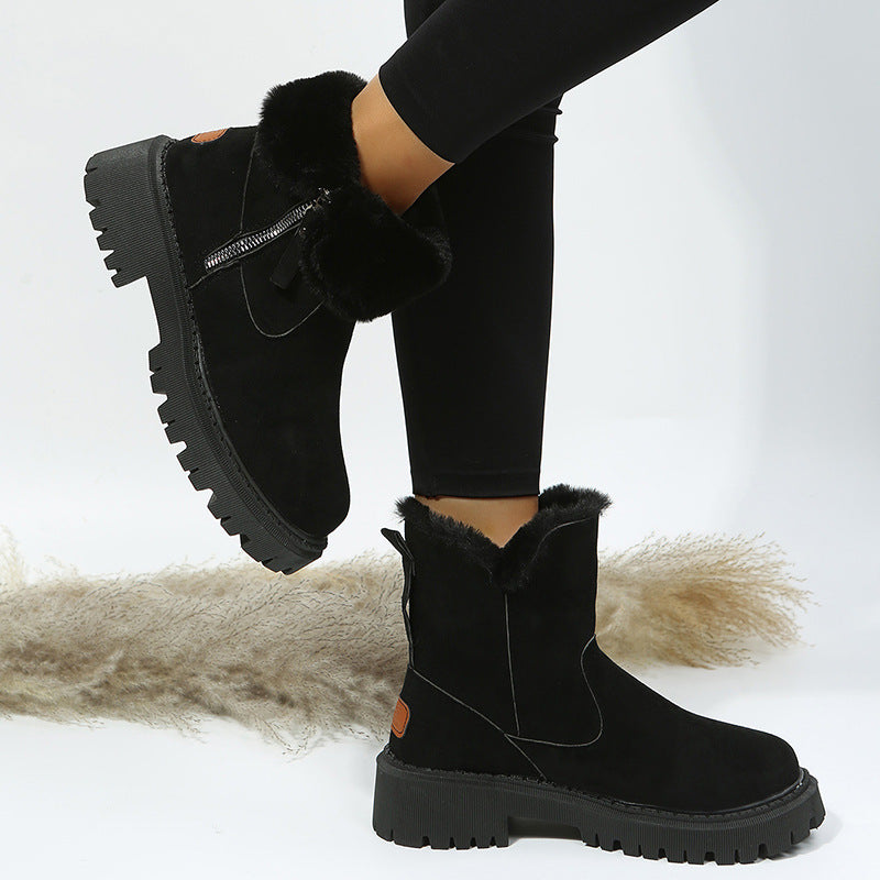 Damen Kurzschaft-Stiefelette mit Teddy‑Umschlag, Veloursoptik und Chunky‑Lug‑Sohle Shop Nory