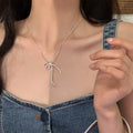 Damen Halskette mit elegantem Schleifenanhänger aus hochwertigem Silber Shop Nory