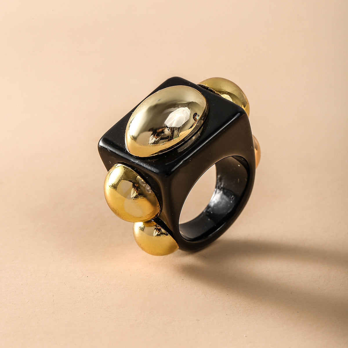 Damen Schmuckring mit künstlerischem Design Shop Nory