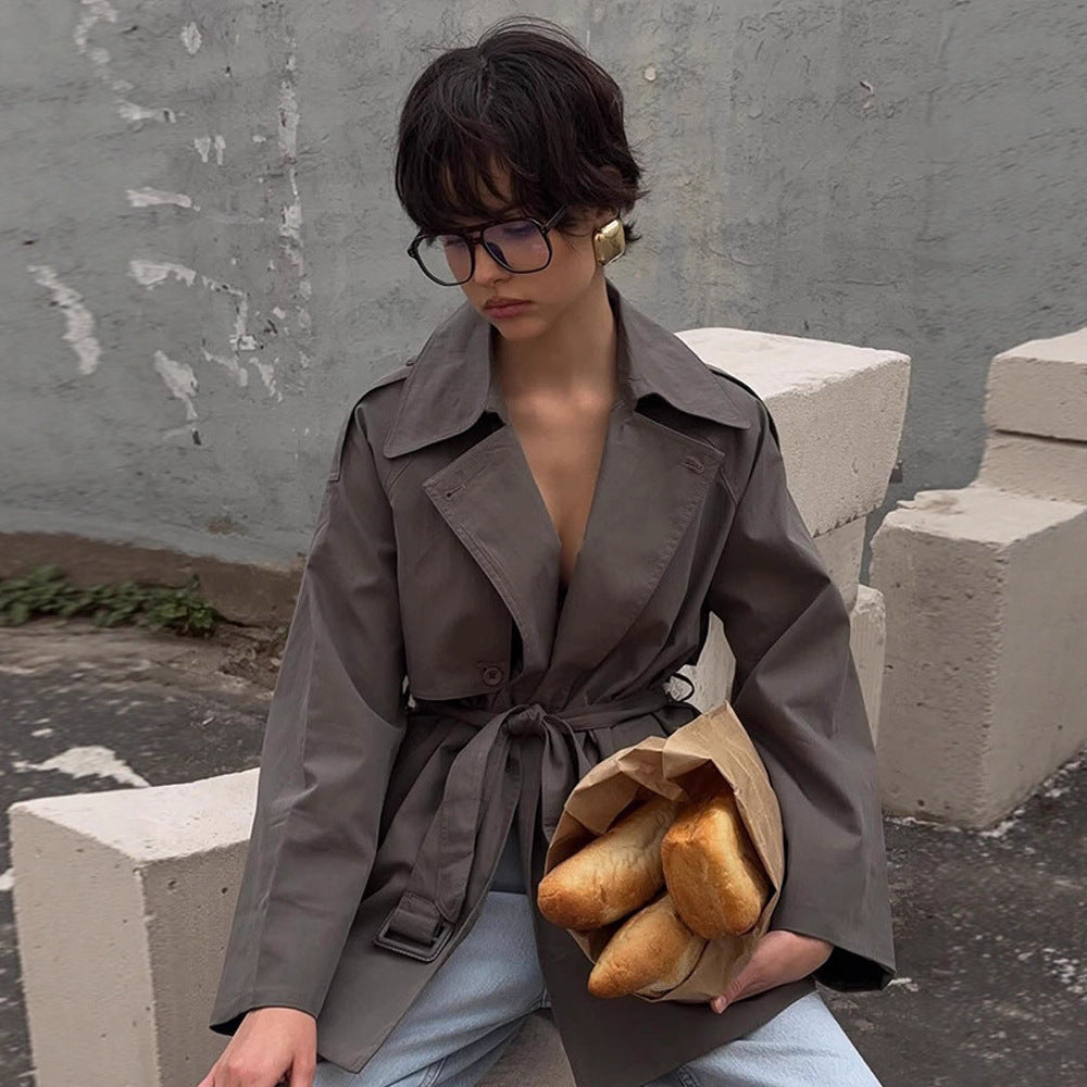 Damen Kurztrenchcoat mit Bindegürtel und Oversize-Ärmeln Shop Nory