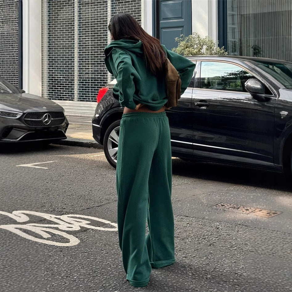 Damen gekürztes Kapuzen-Sweatshirt mit Oversize-Ärmeln und high-waist Wide-Leg Freizeithose Shop Nory