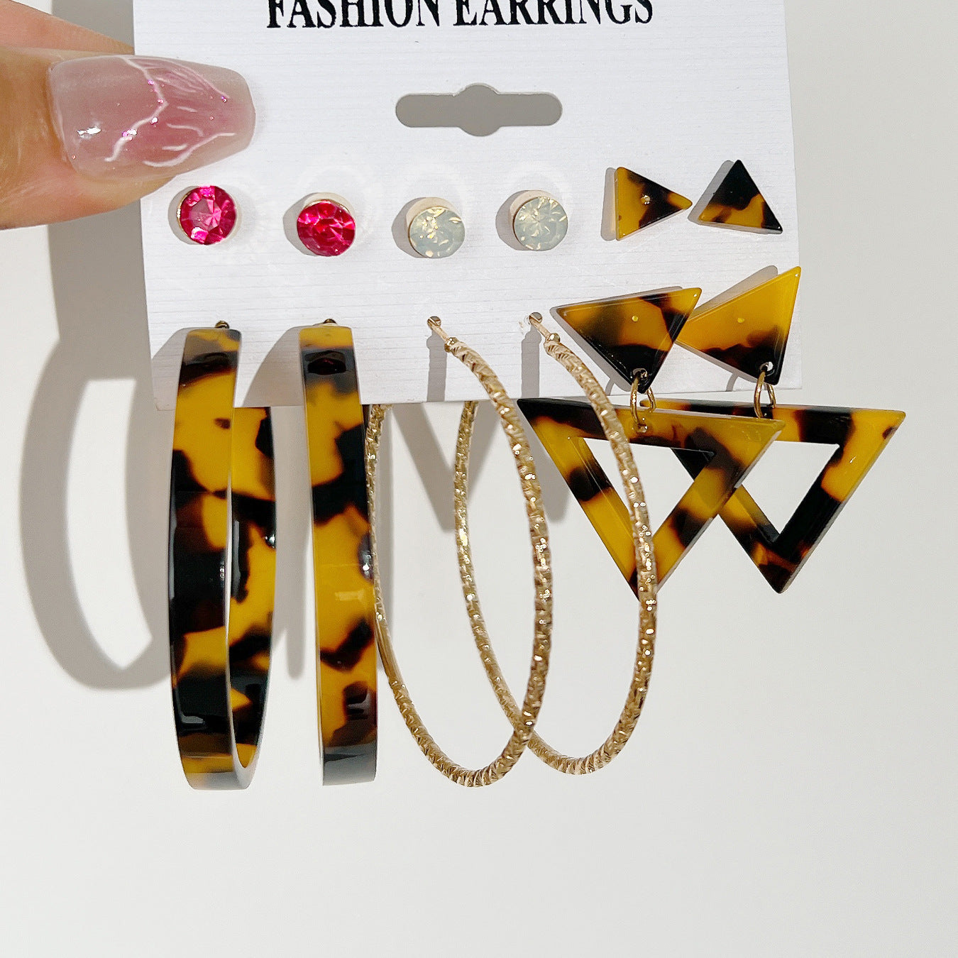 Damen Ohrringe Set mit trendigem Design Shop Nory