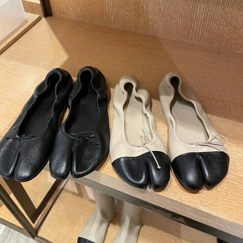 Damen Ballerinas mit abgerundetem Zehenbereich und schnürbarem Detail
