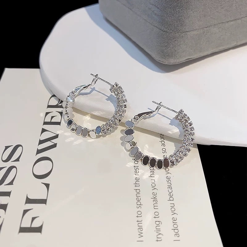 Damen Ohrringe mit funkelndem Kristall-Design Shop Nory