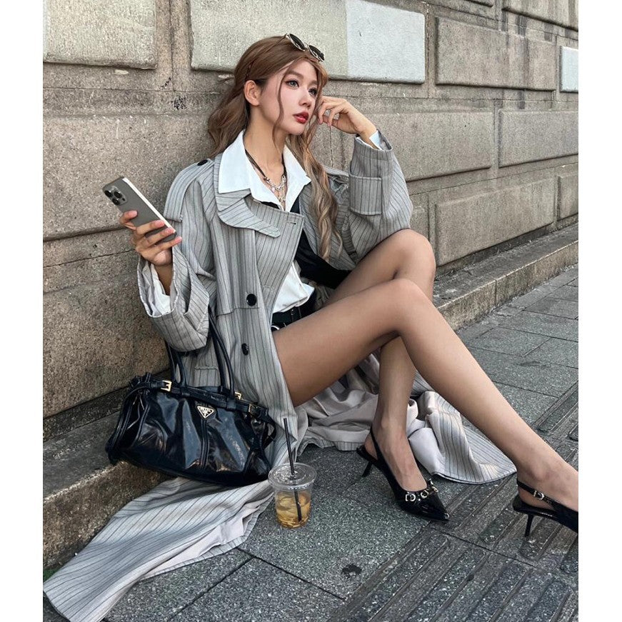 Damen Langer gestreifter Oversize‑Trenchcoat mit breitem Revers und Ballonärmeln Shop Nory