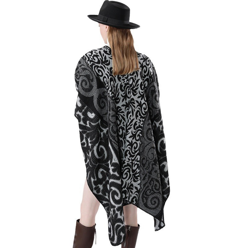 Damen Oversize-Kimono-Poncho im Jacquardstrick mit ornamentalem Muster und V-Ausschnitt Shop Nory