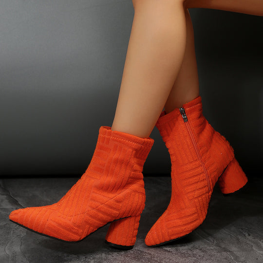 Damen Texturierte Ankleboots mit spitzer Schuhspitze und Blockabsatz Shop Nory