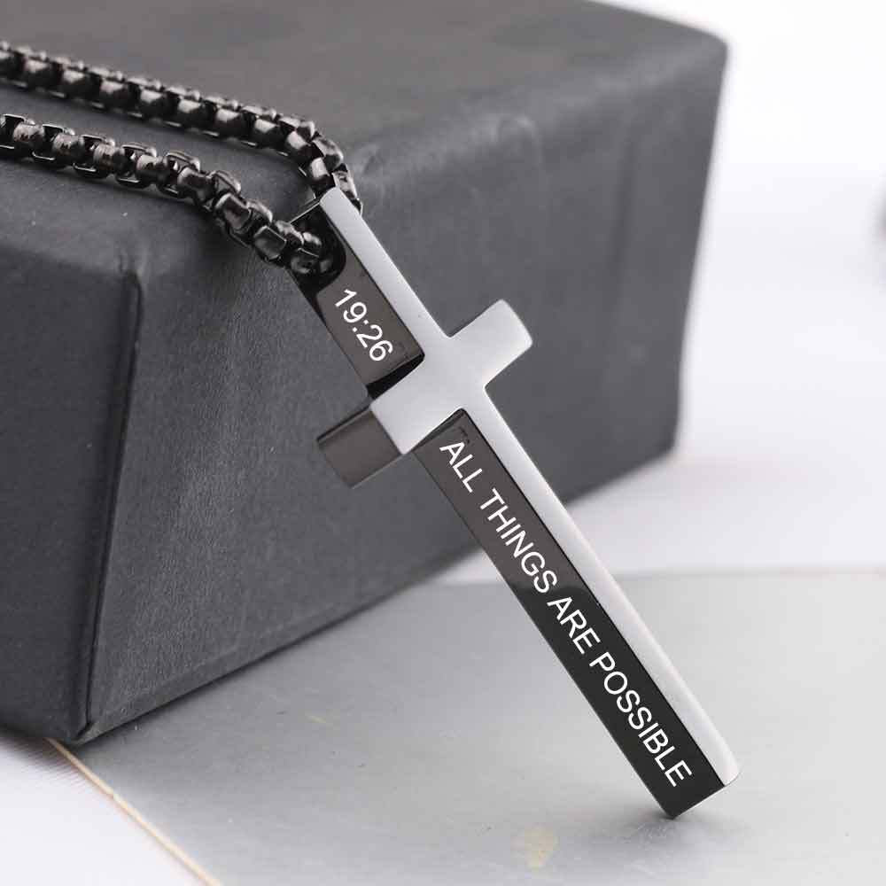 Damen Halskette mit hochwertigem Kreuzanhänger und graviertem Schriftzug Shop Nory