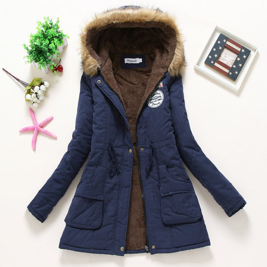 Damen taillierter Winterparka mit Teddyfutter Kunstfellkapuze und Tunnelzug Shop Nory