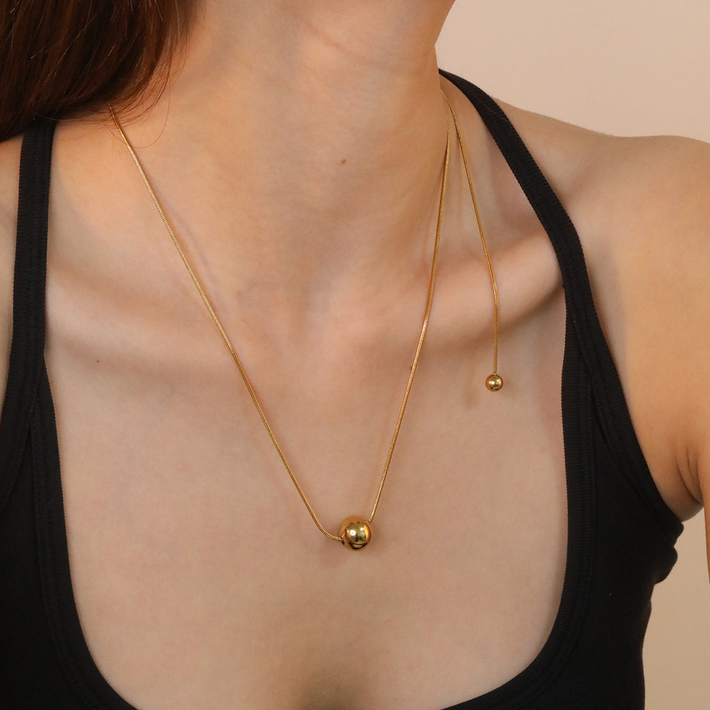 Damen Halskette mit verstellbarem Kugelanhänger aus hochwertigem Edelstahl Shop Nory