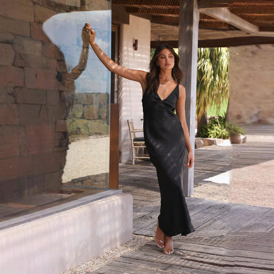 Damen Elegantes und Figurbetontes Abendkleid mit Tiefem V-Ausschnitt und Schmalem Schnitt