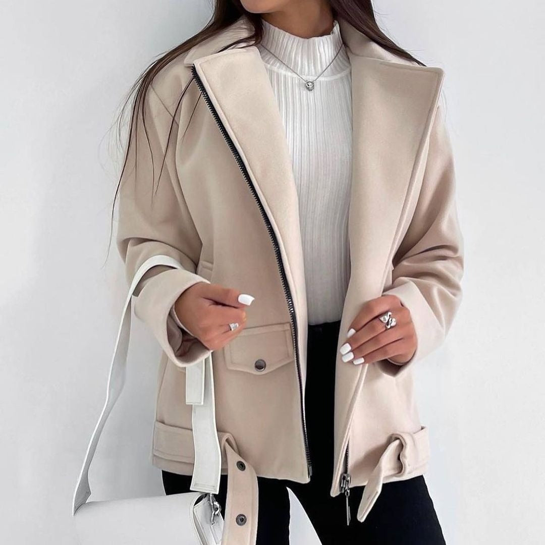 Damen nan kurz geschnittener Wolloptik-Mantel mit verdecktem Reißverschluss, Taillengürtel und aufgesetzten Taschen Shop Nory