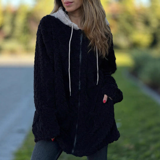 Damen nan oversized Teddy-Manteljacke mit Kontrastkapuze, Reißverschluss und Eingrifftaschen Shop Nory