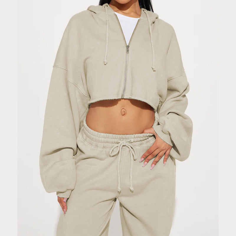Damen gekürztes Reißverschluss-Kapuzenoberteil und hochtaillierte weite Fleece-Jogginghose Set Shop Nory